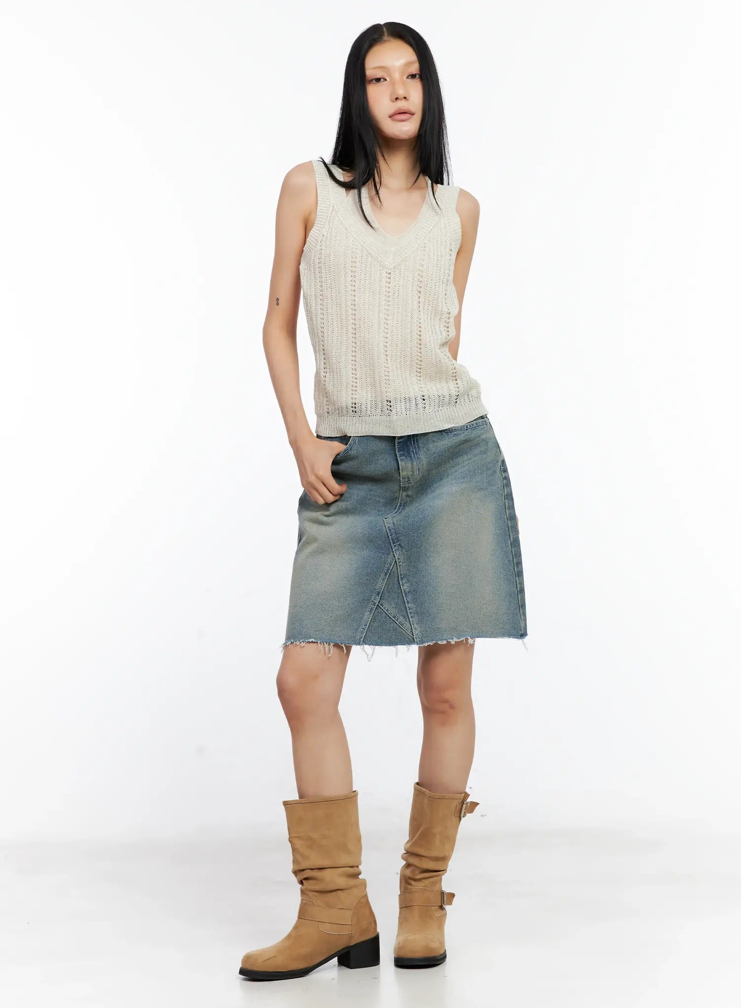 Frayed-Hem Denim Midi Skirt CL529